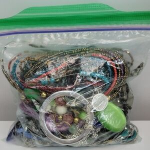 1lb Mixed Jewelry